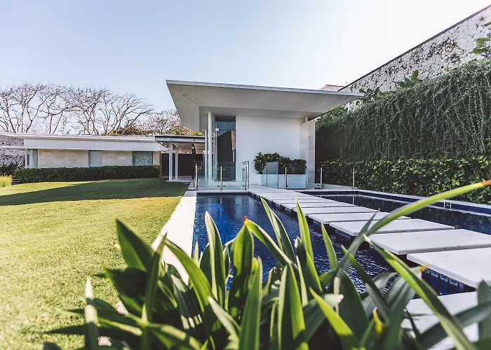 Villa Latitude Bali