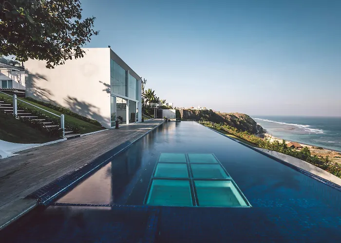Latitude Bali Uluwatu (Bali)