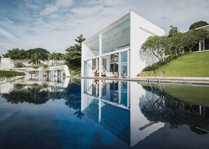 Latitude Bali Uluwatu (Bali)